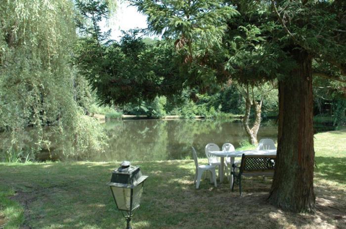 Beau Site Guimauve Et Vieilles Dentelles Acomodação com café da manhã Royères-Saint-Léonard Exterior foto