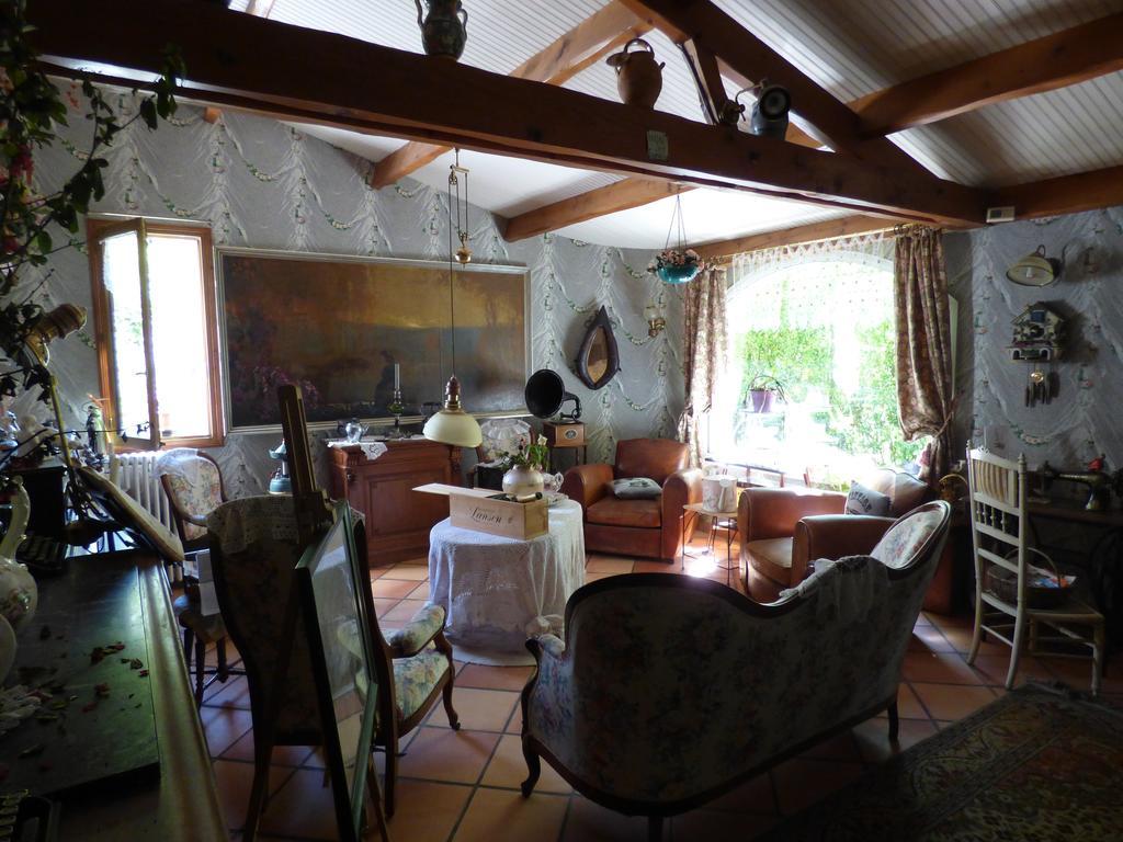 Beau Site Guimauve Et Vieilles Dentelles Acomodação com café da manhã Royères-Saint-Léonard Exterior foto